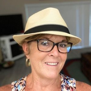 Meet your Posher, Kathy